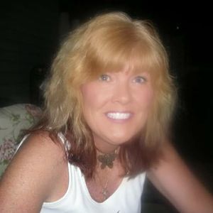 Meet your Posher, Traci